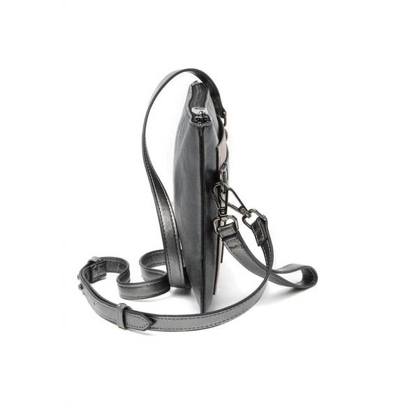 NEW SONDRA ROBERTS squared convertible wristlet in metallic - Picture 3 of 3